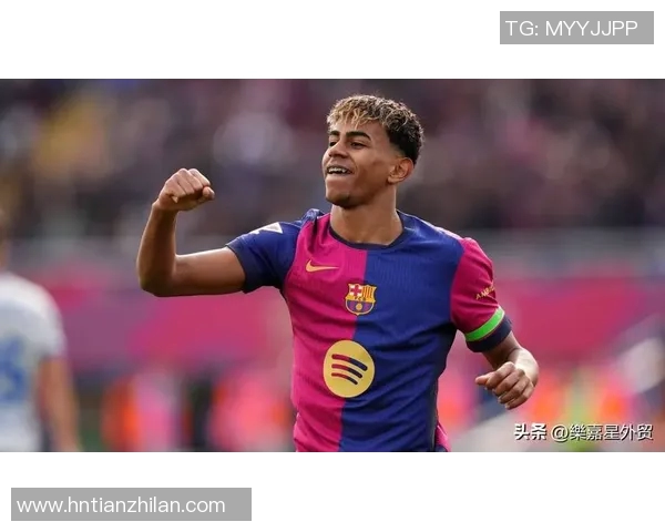 2025年现役足球前十球星排名揭晓 谁将是世界足坛的领军人物 2025年现役足球前十球星排名揭晓 谁将是世界足坛的领军人物