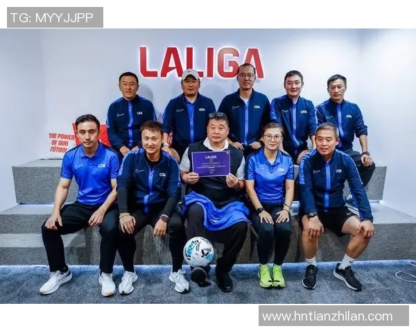 外籍球星助力足球俱乐部发展推动竞技水平与文化交流 外籍球星助力足球俱乐部发展推动竞技水平与文化交流