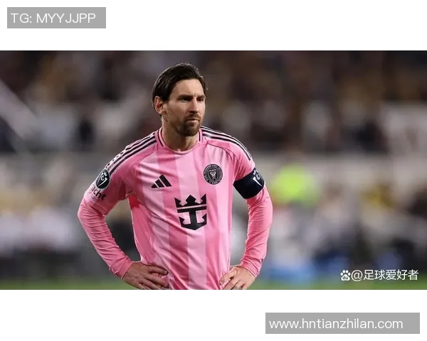 粉色头发足球球星的独特魅力与赛场表现:超越常规的运动风采 粉色头发足球球星的独特魅力与赛场表现:超越常规的运动风采