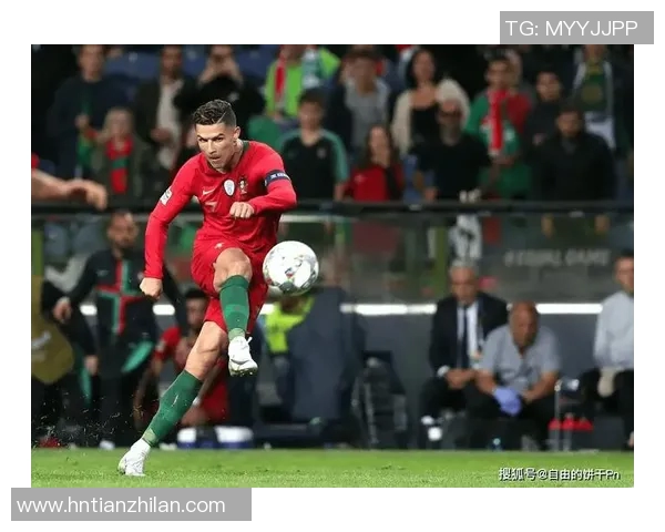 历届最帅足球球星盘点 谁是球场上的颜值担当 历届最帅足球球星盘点 谁是球场上的颜值担当